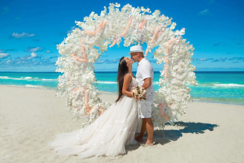 Свадьба в Варадеро на ретро авто — свадьба на Кубе